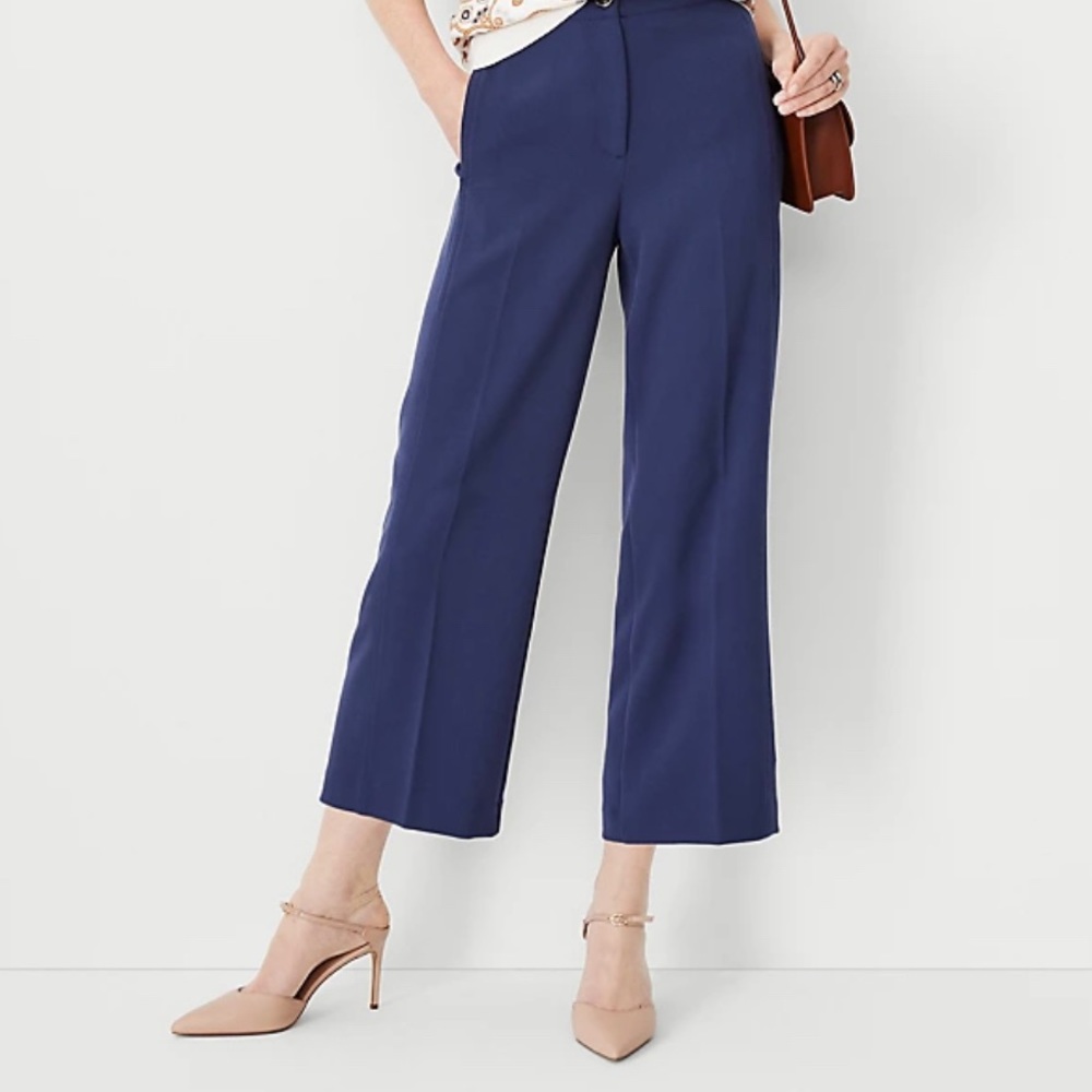 NWT Ann Taylor Sapphire Blue The Wide Leg Crop Pant, Size 12